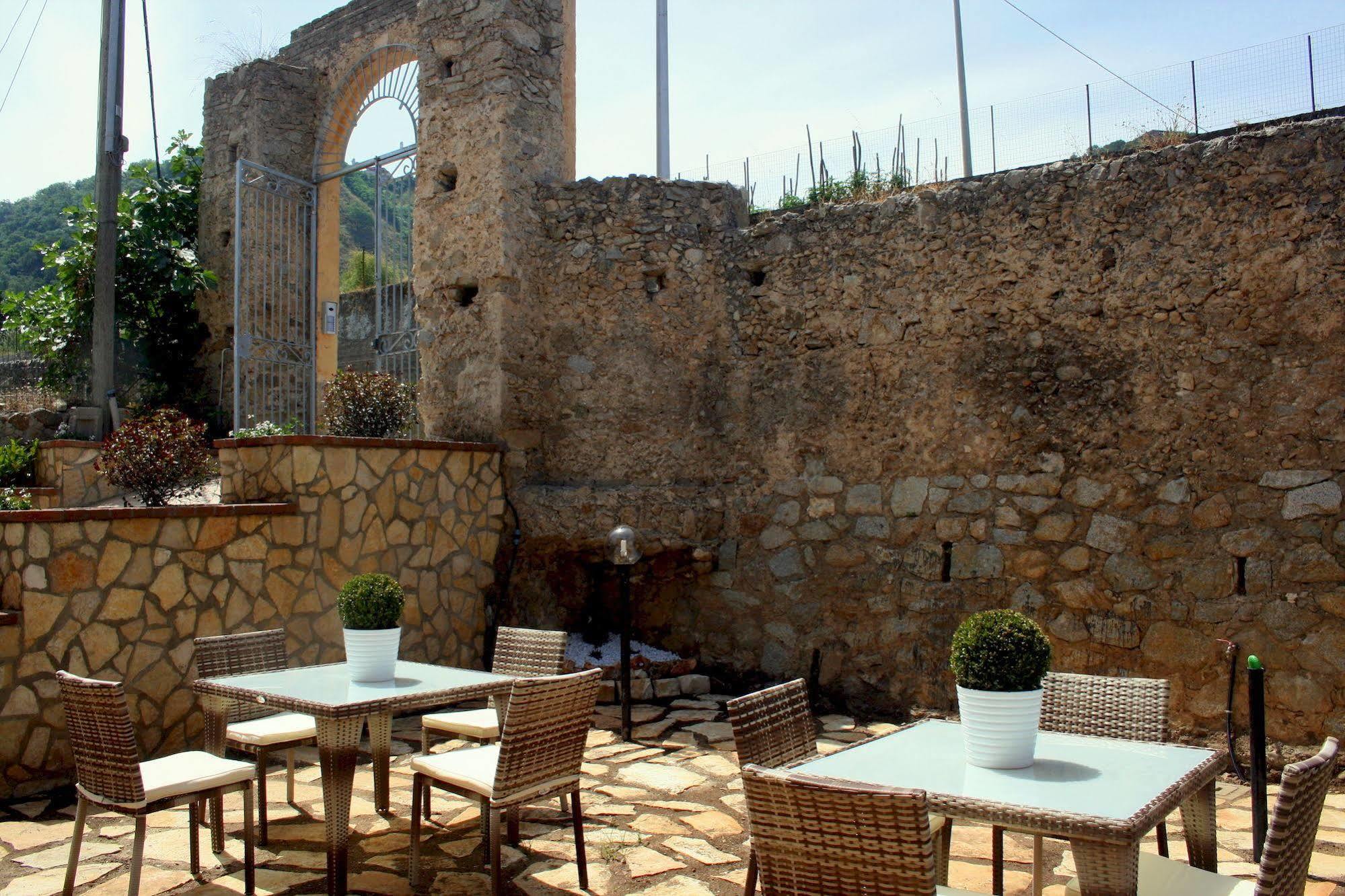 Appartamenti Porta Antica Di Tropea Exterior photo